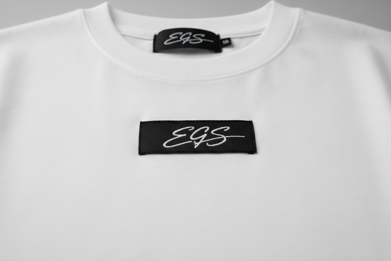 Camiseta EGS Blanca con Etiqueta