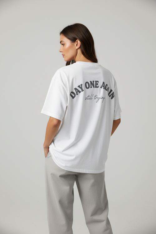 Modelo femenino vista trasera